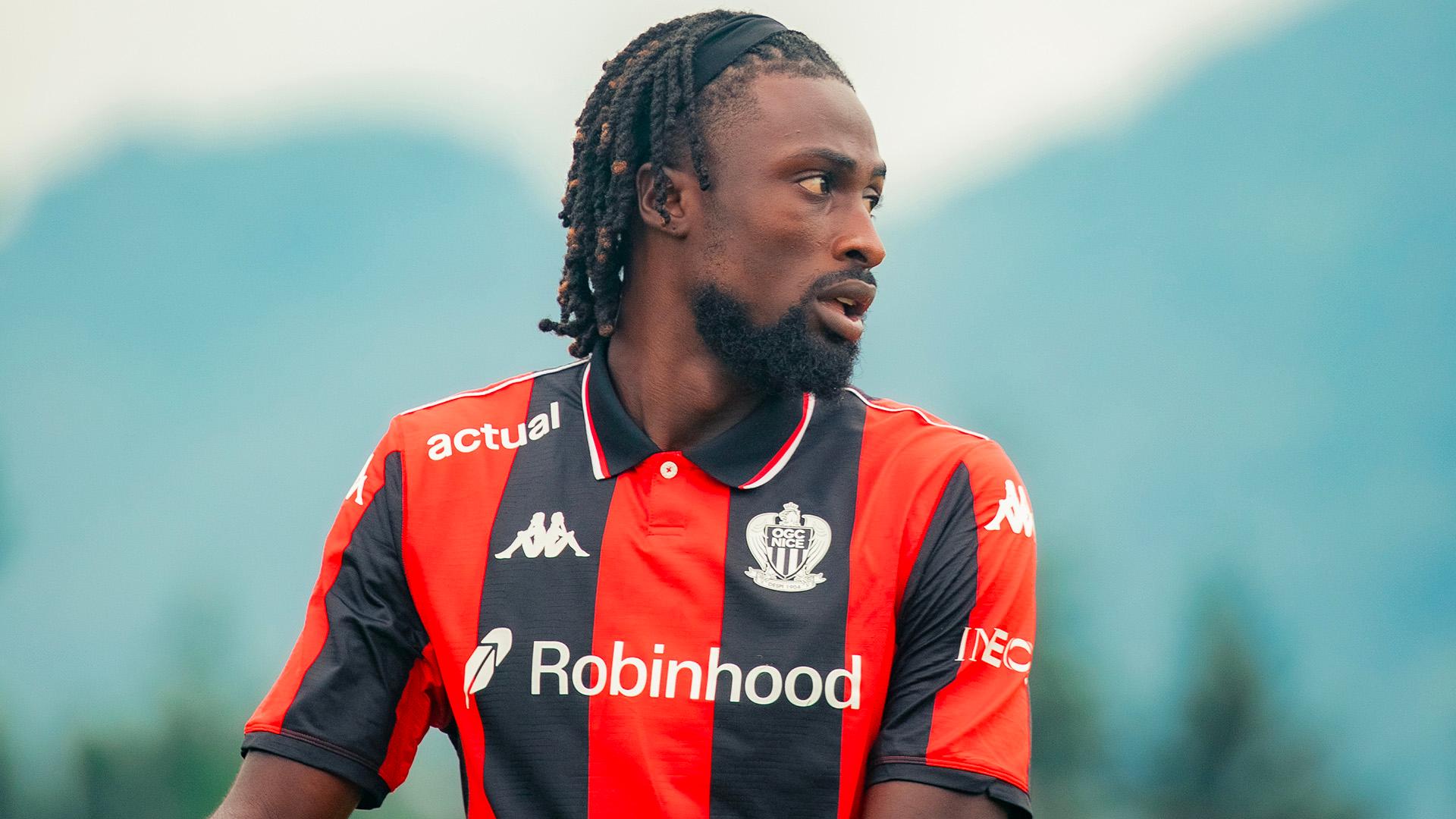 Aston Villa pulvérise son record de transfert avec l'arrivée d'Evann Guessand pour 35 millions d'euros - Premier League