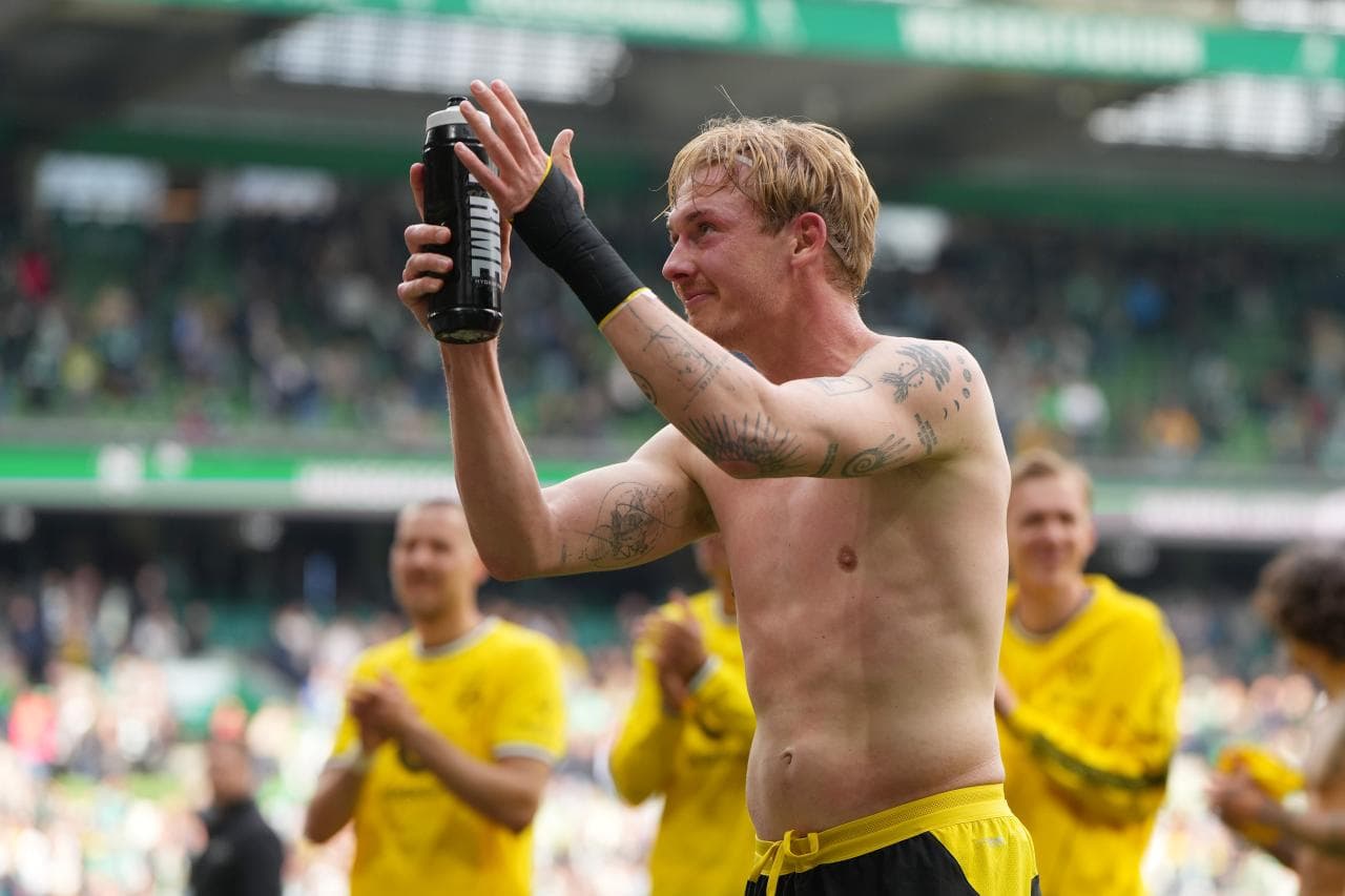 Leeds United Consider Move for Free Agent Julian Brandt