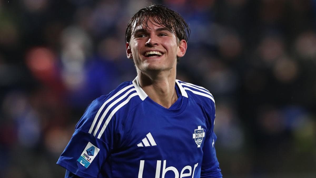 Como Retain Nico Paz in €60m Deal