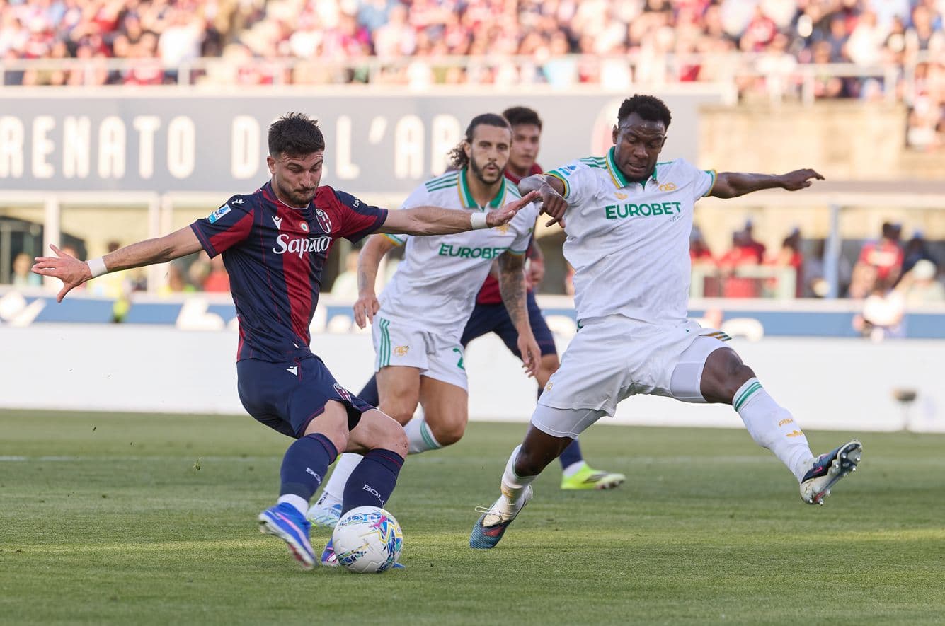 Barcelona consider Roma's Evan N'Dicka as Bastoni alternative