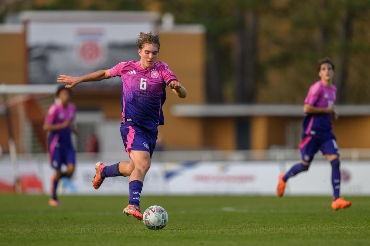 Bayern Munich hold advantage in race for Hertha's teen talent Kennet Eichhorn - Bundesliga