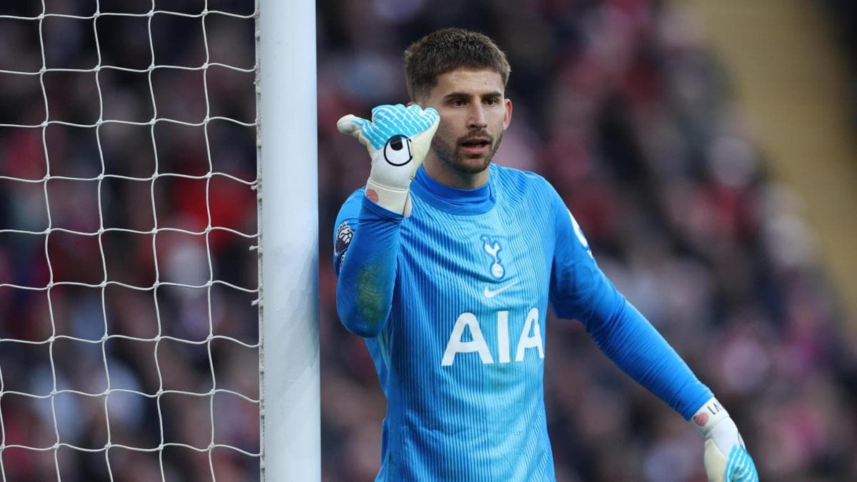 Juventus Target Tottenham's Guglielmo Vicario