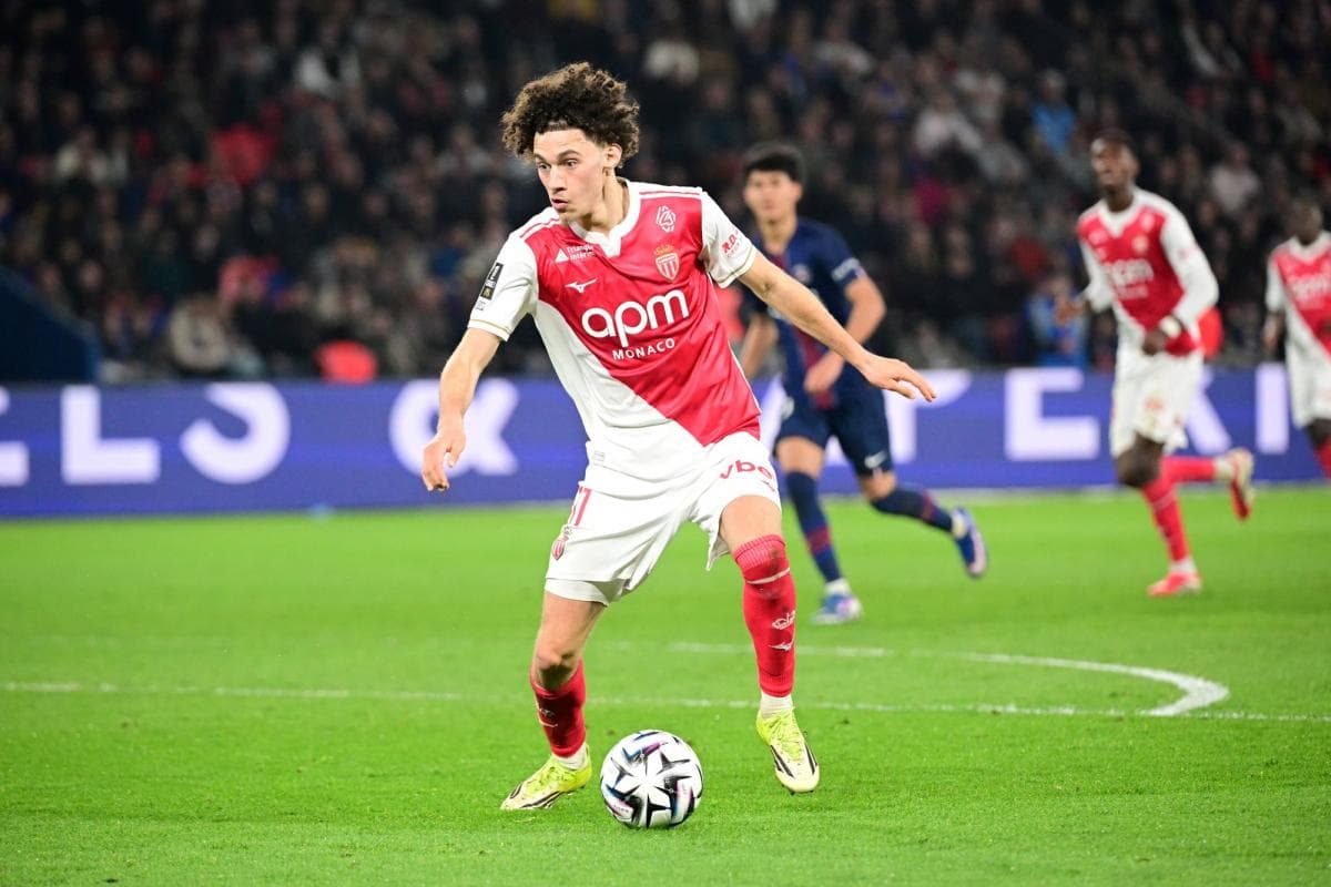 Akliouche Set for PSG Move from Monaco