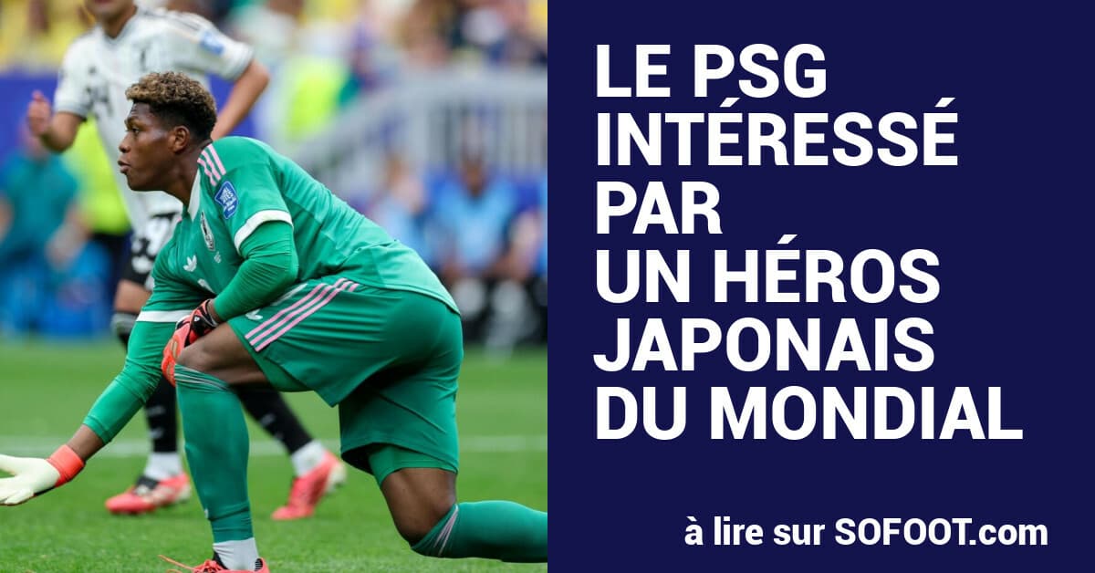 PSG in Talks for Parma Goalkeeper Zion Suzuki
