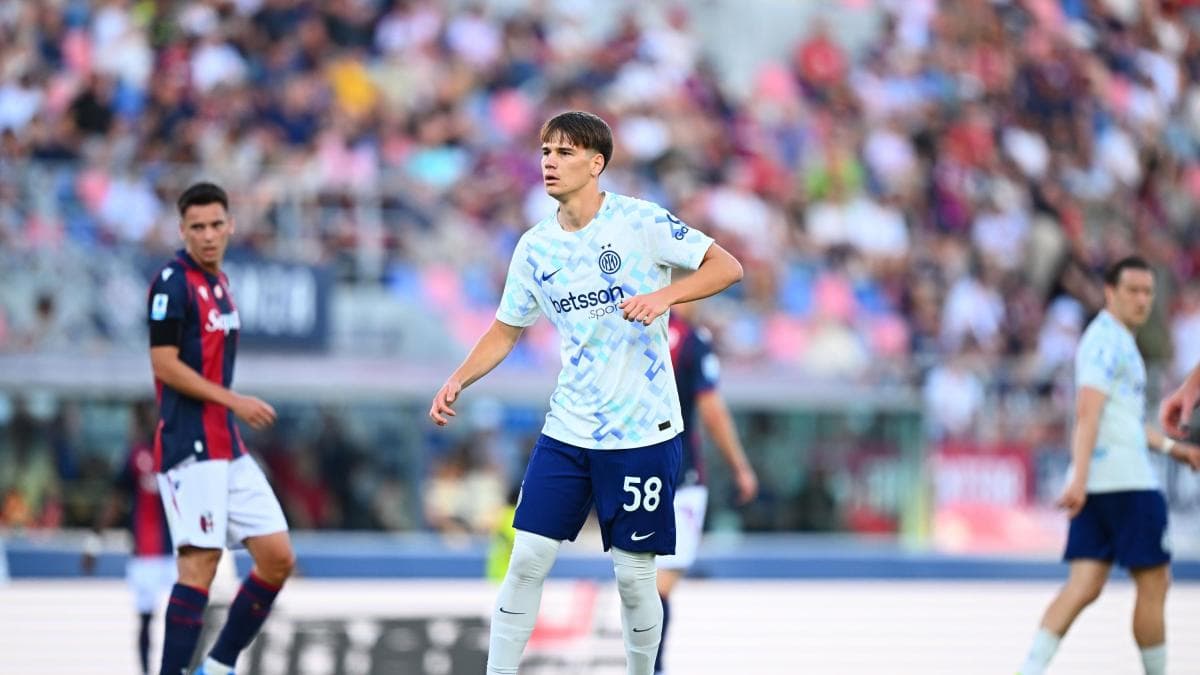 Inter Sign Slovenian Midfielder Luka Topalovic