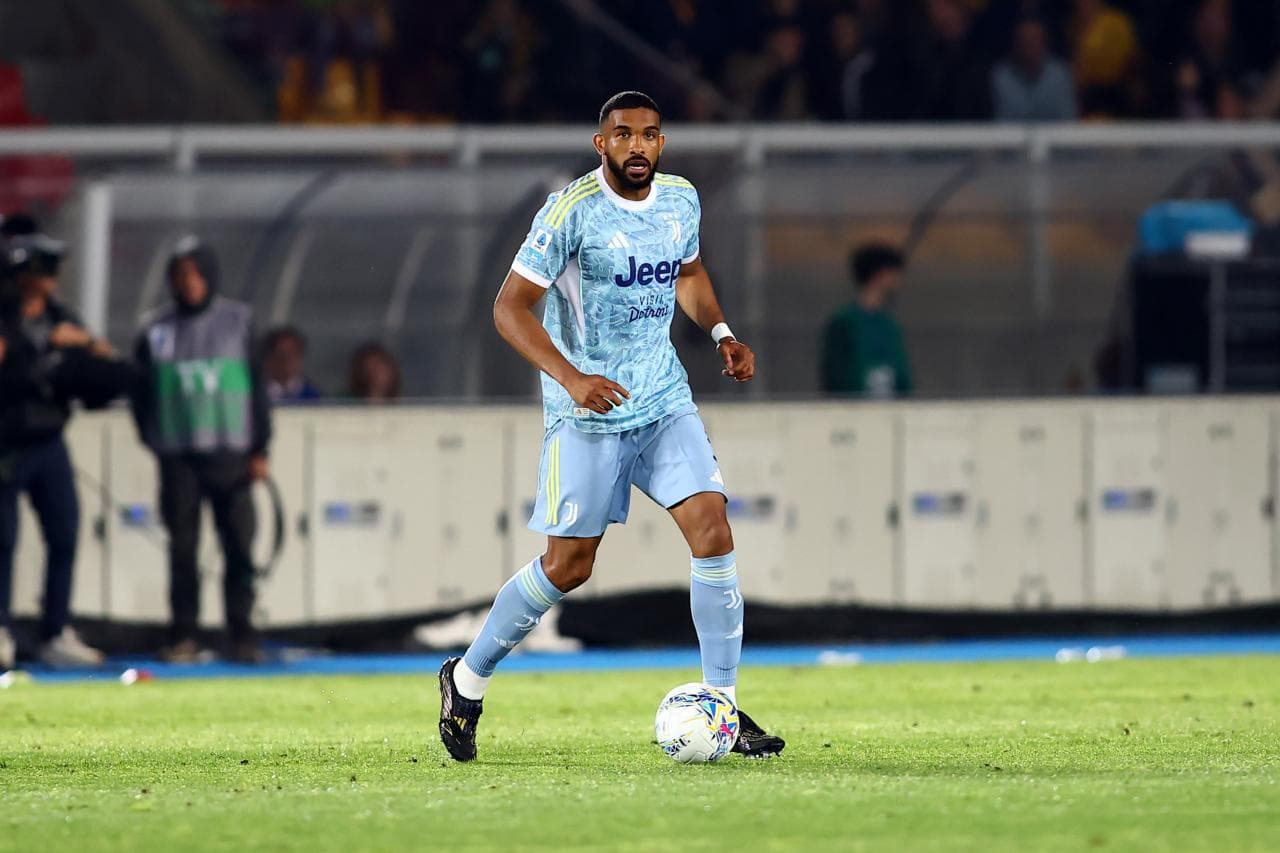 Bayern Munich Eye Juventus Defender Gleison Bremer