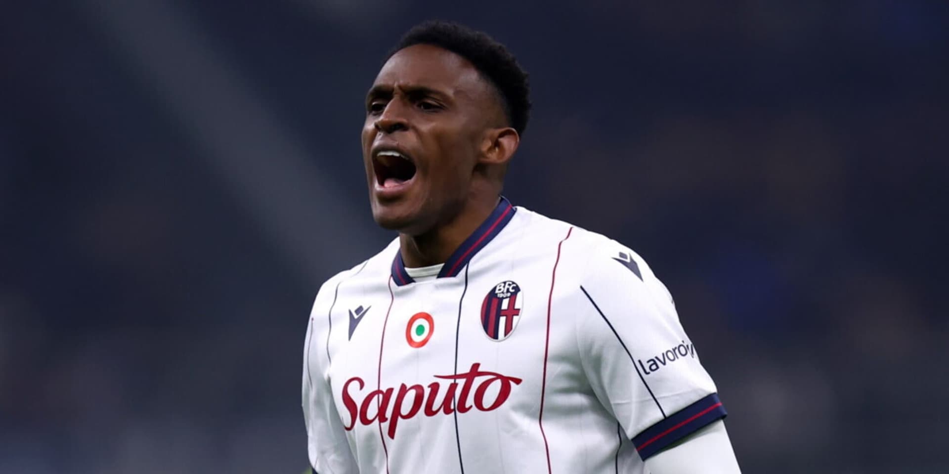 Juventus Lead Chase for Bologna Defender Jhon Lucumí