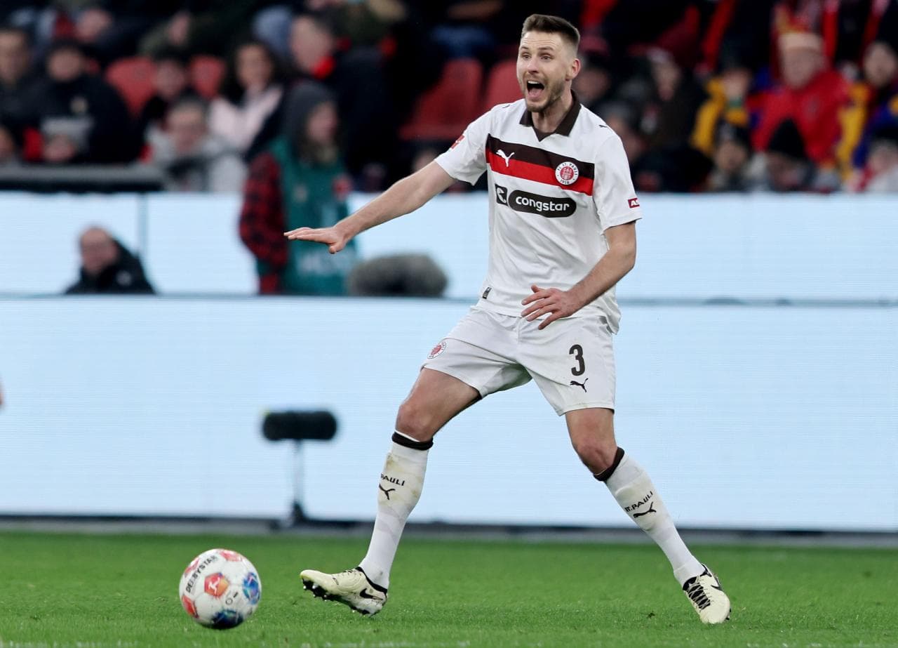 Karol Mets Joins VfL Bochum After St. Pauli Relegation
