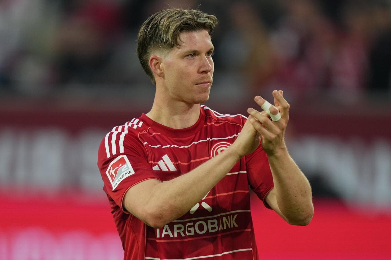 Itten to Bremen on Free Transfer After Düsseldorf Exit