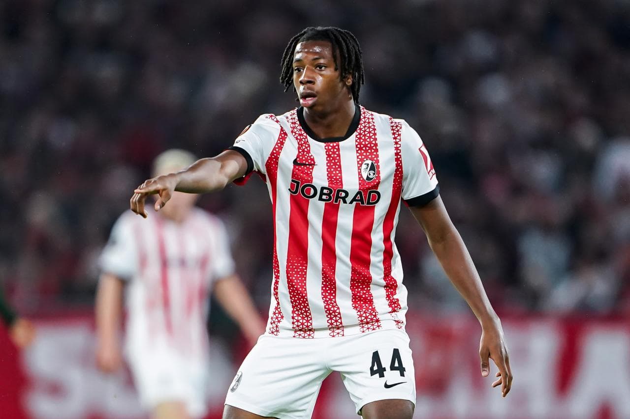 Newcastle United Prepare Bid for Freiburg's Johan Manzambi