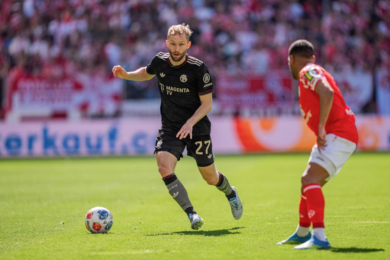 Bayern Munich set 'clear red line' in contract talks with Konrad Laimer