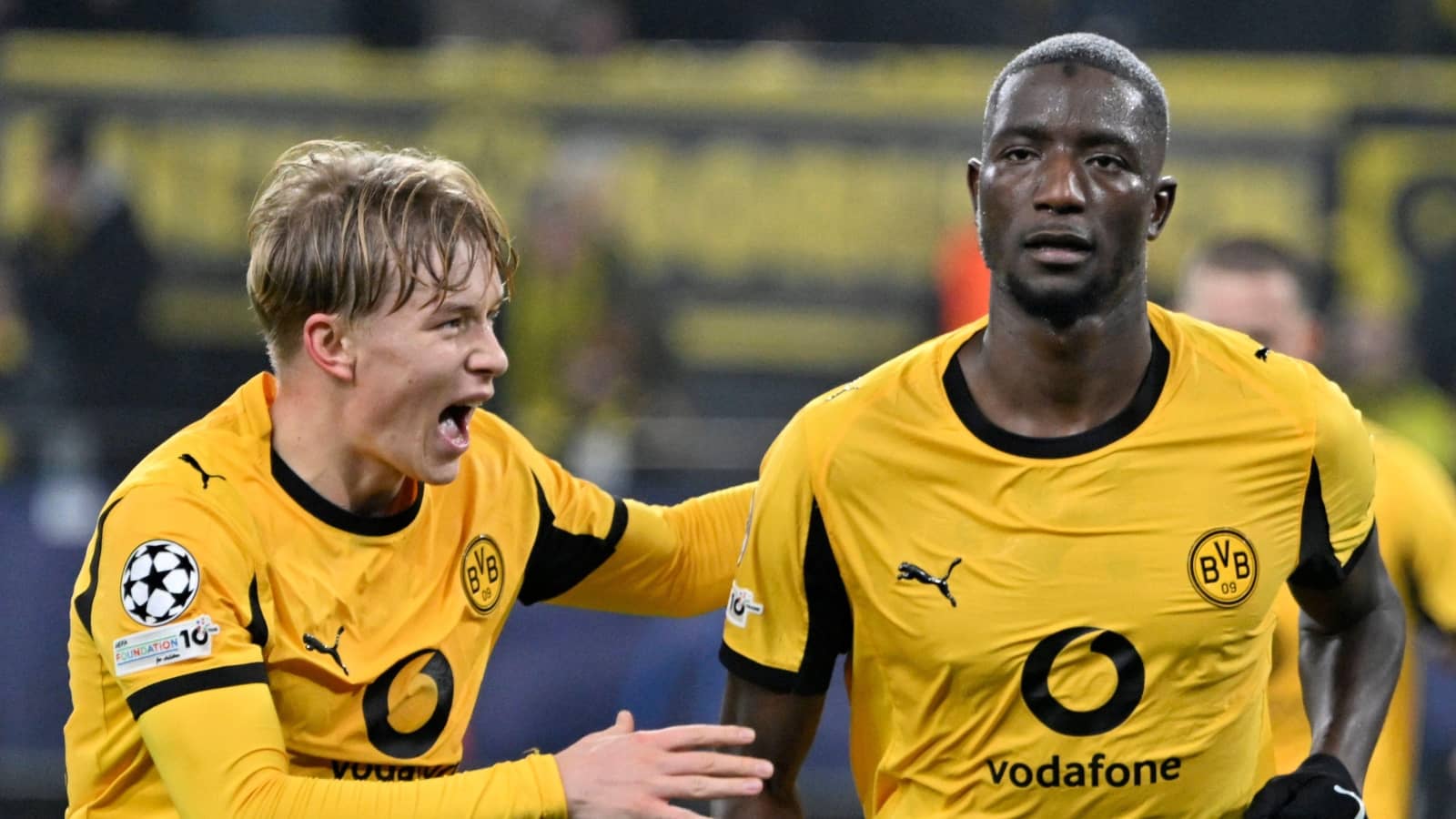 Liverpool target Dortmund's Svensson as Robertson replacement