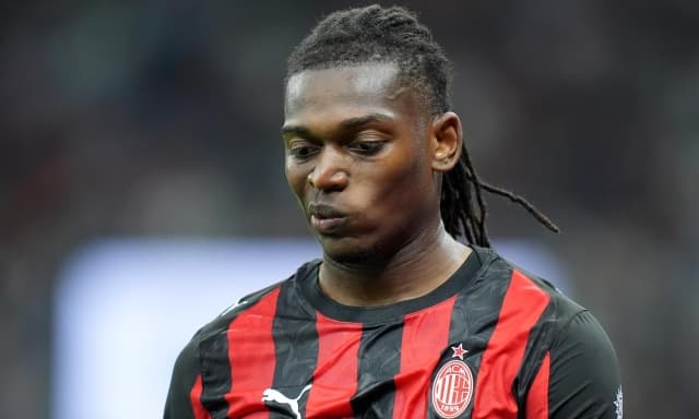 Leao Faces Bench, Milan Exit Looms