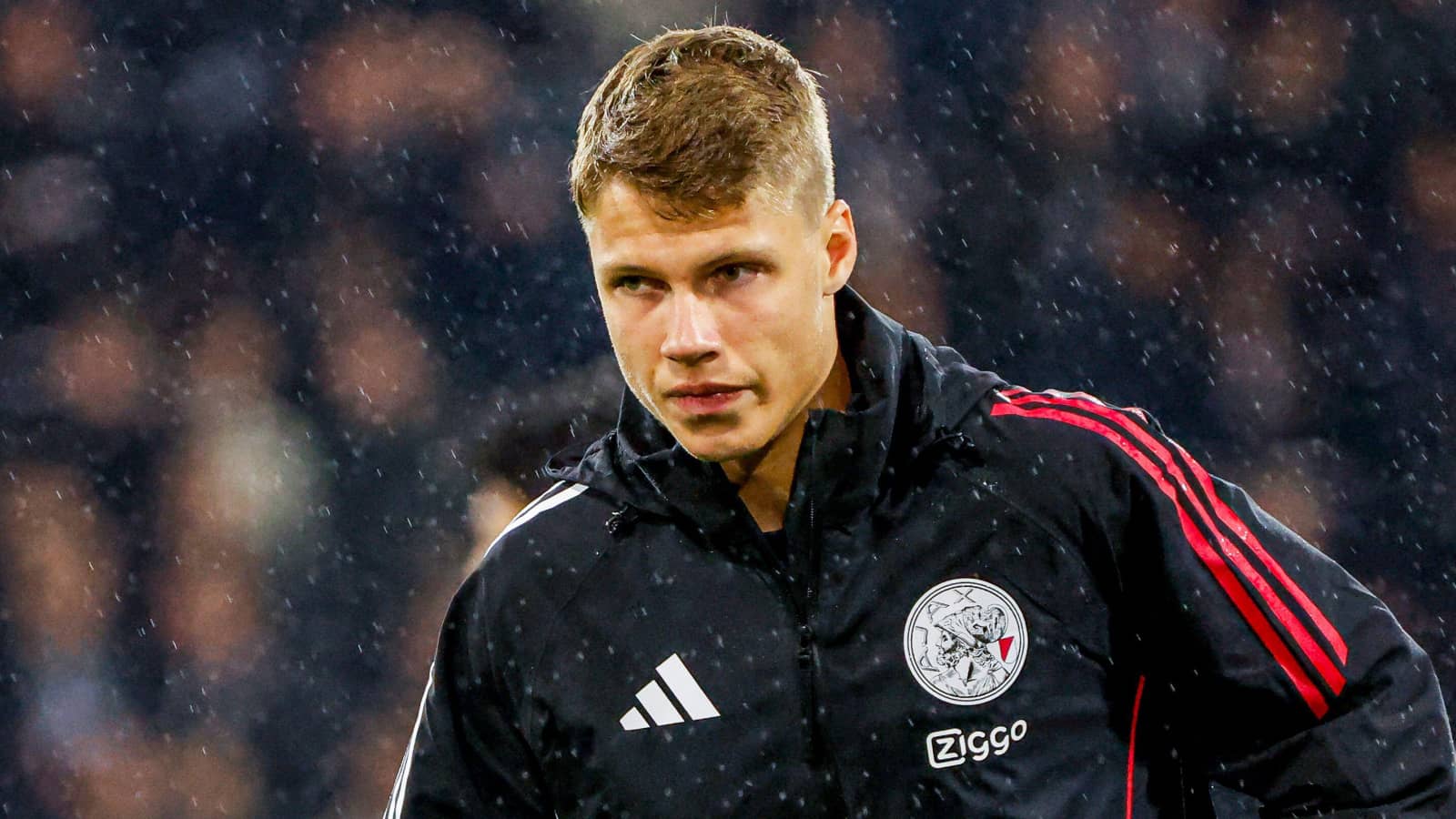 Newcastle Agree Deal for Ajax Midfielder Steur