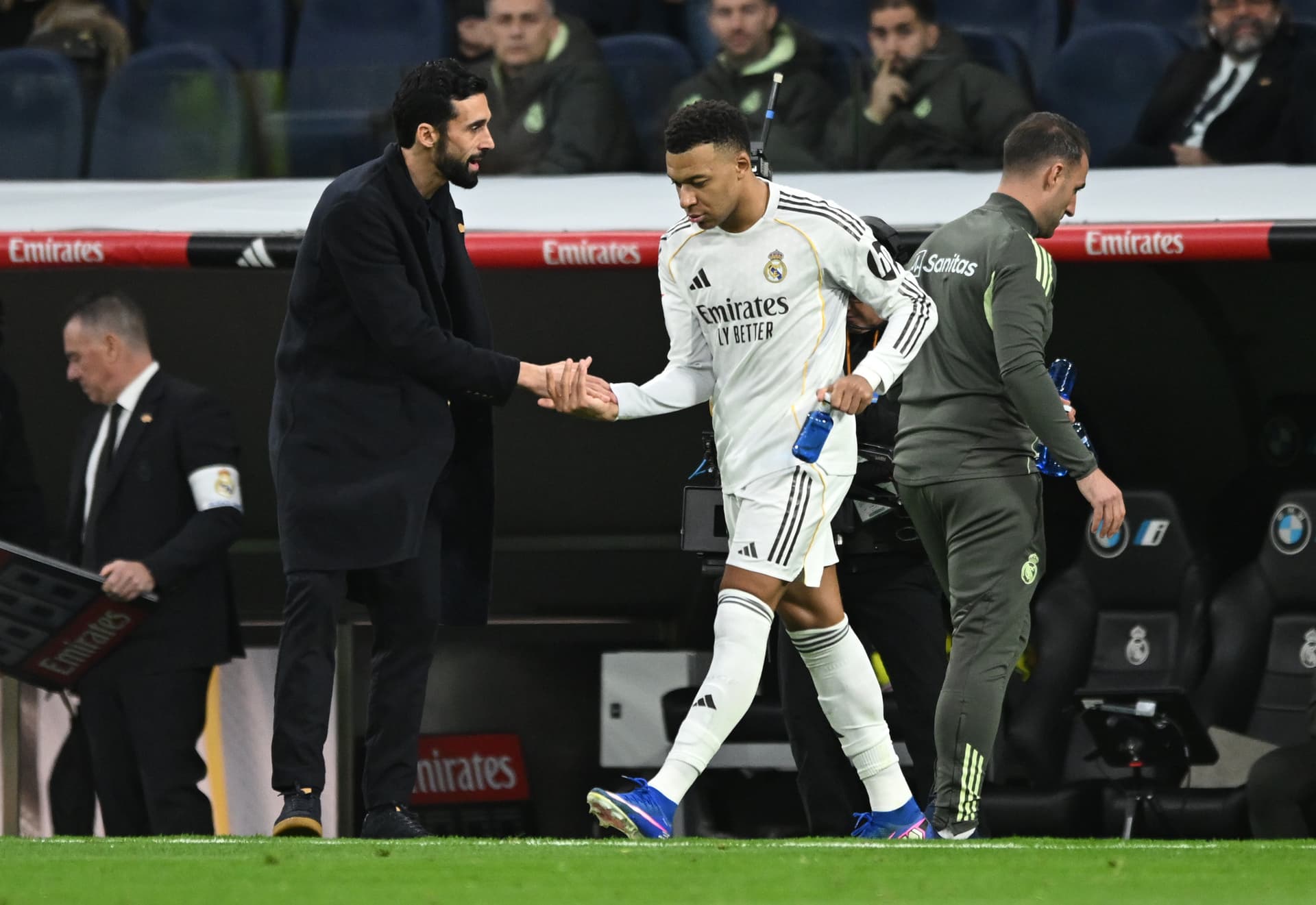 Perez to Meet Mbappe Amidst Behaviour Concerns