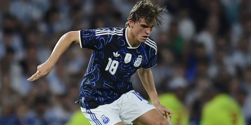 Inter Pursue Curtis Jones, Eye Loan Deal for Nico Paz