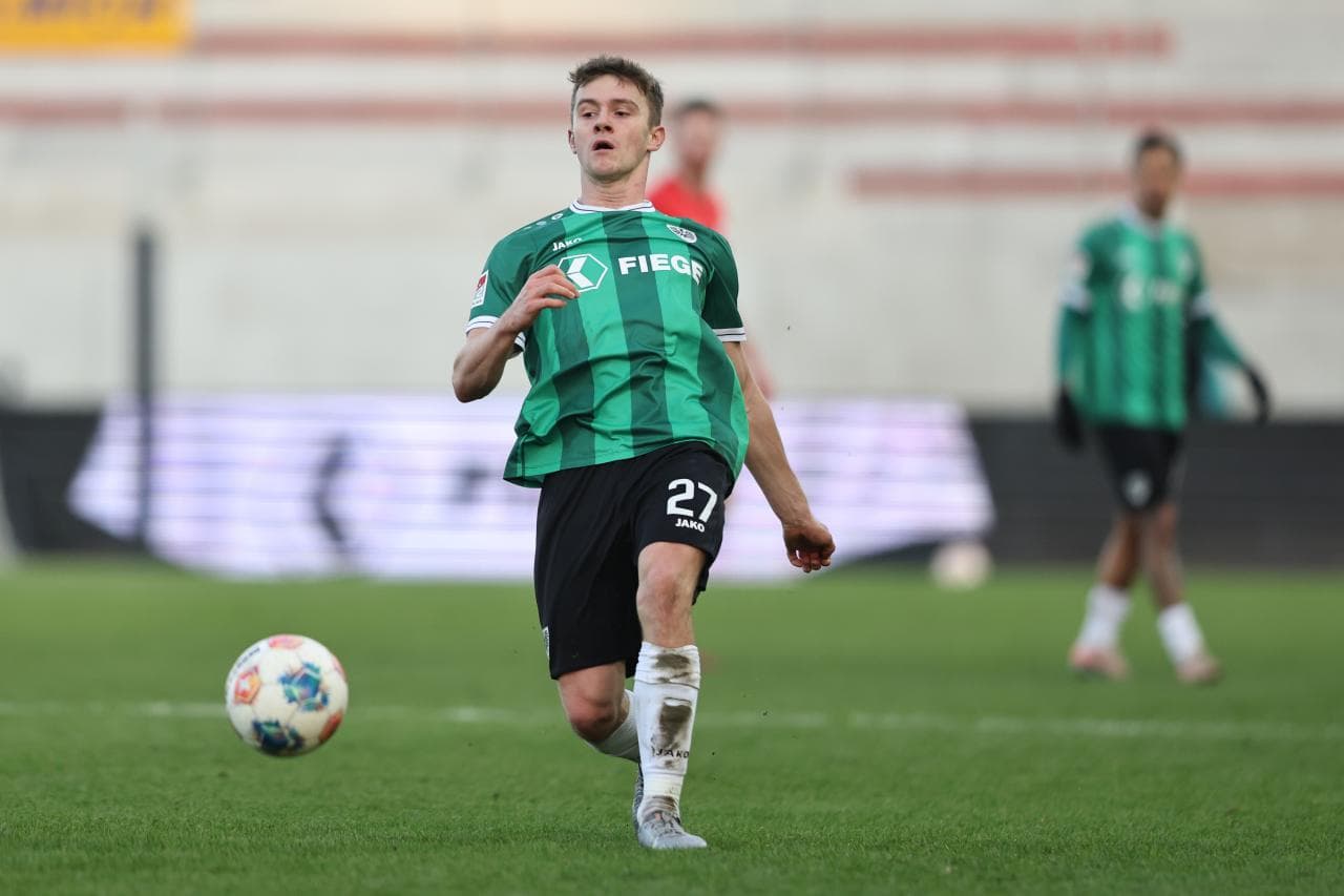Ter Horst Completes Move to Paderborn After Relegation