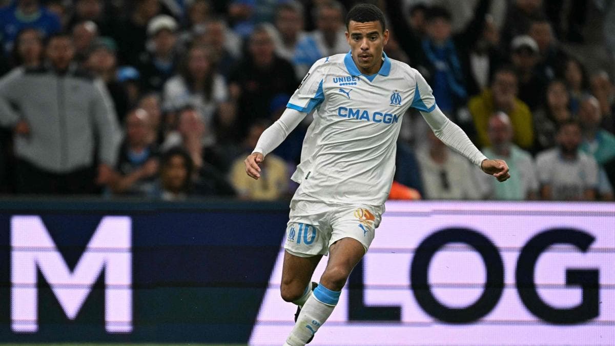 Roma Target Greenwood in Ambitious Summer Overhaul