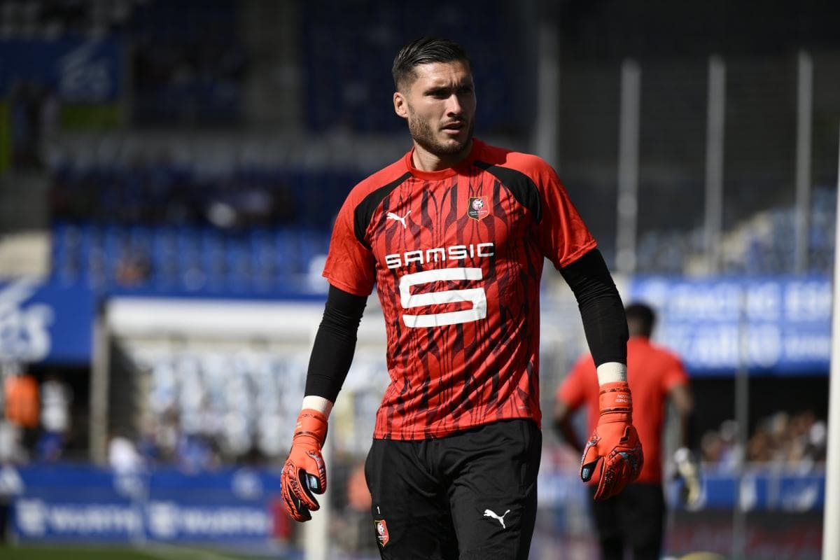 Nice Target Free Agent Gallon as Dupé Replacement