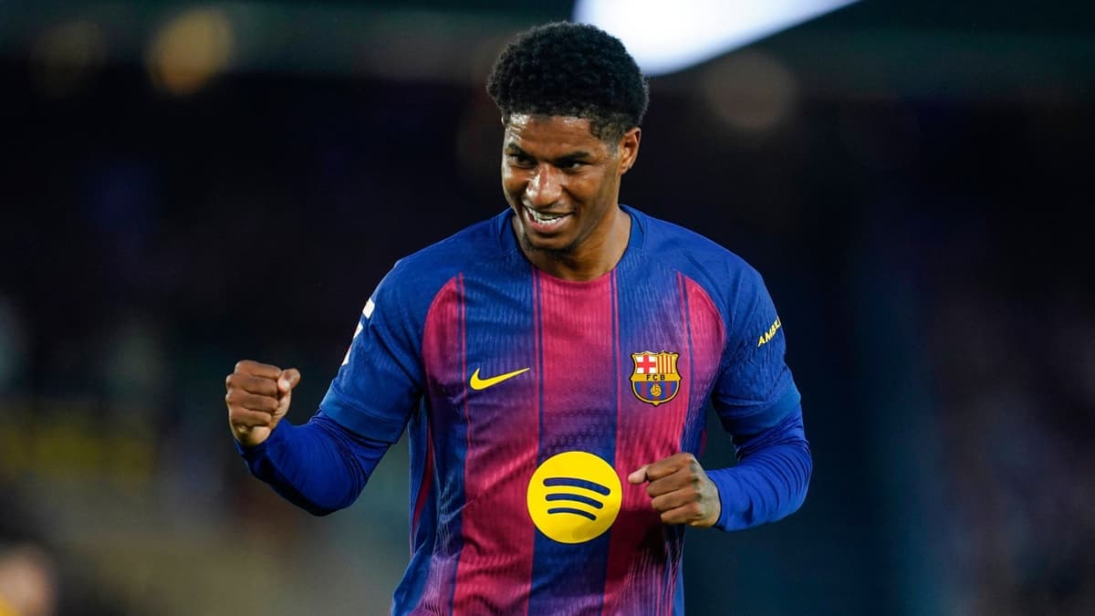 Barcelona Pursue Marcus Rashford Despite Gordon Deal