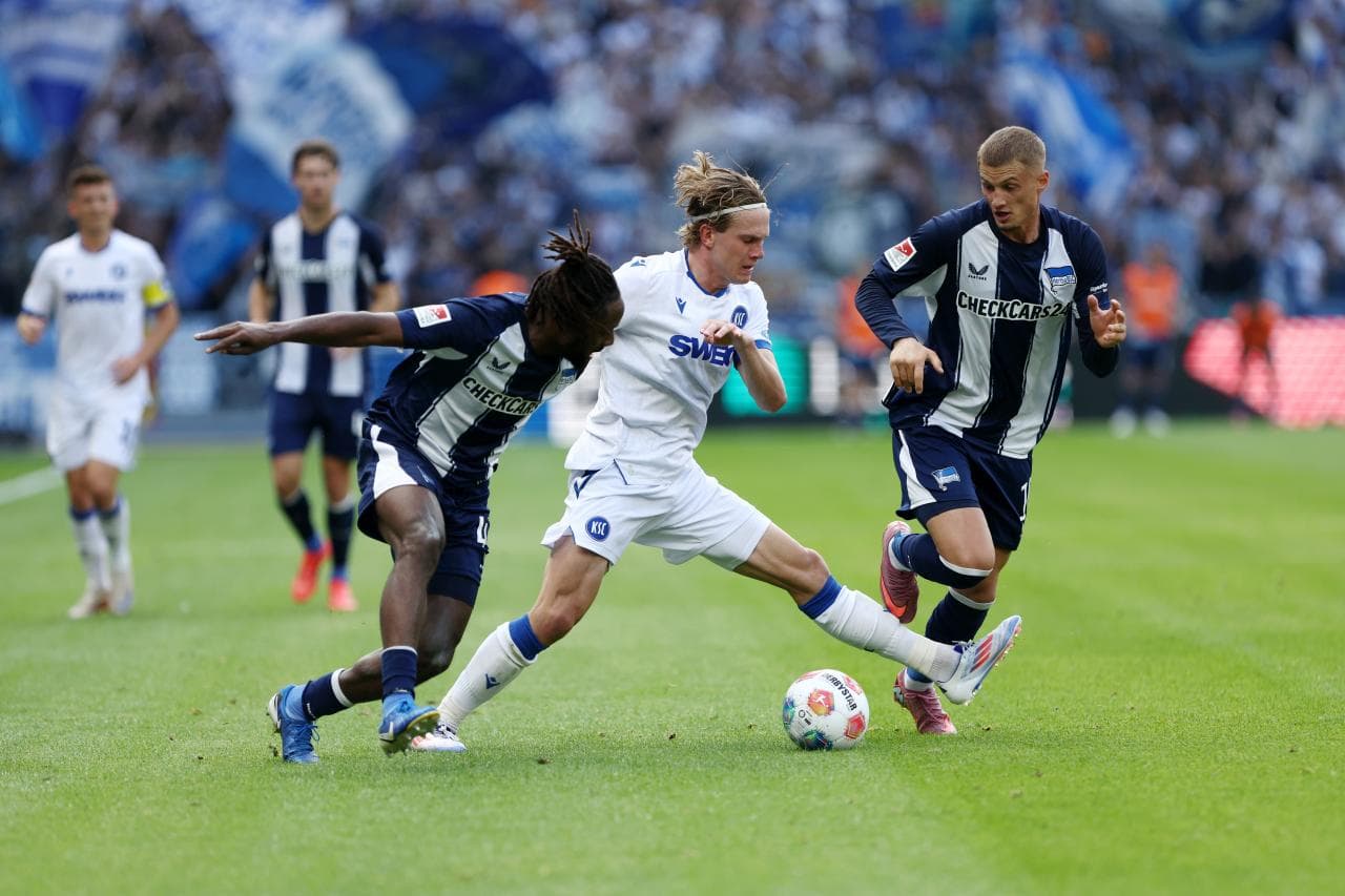 Gladbach Agree Deal to Sign Karlsruhe's David Herold