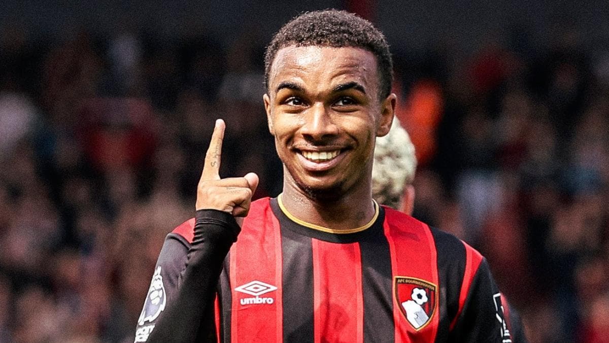 Barcelona Monitoring Bournemouth Striker Junior Kroupi