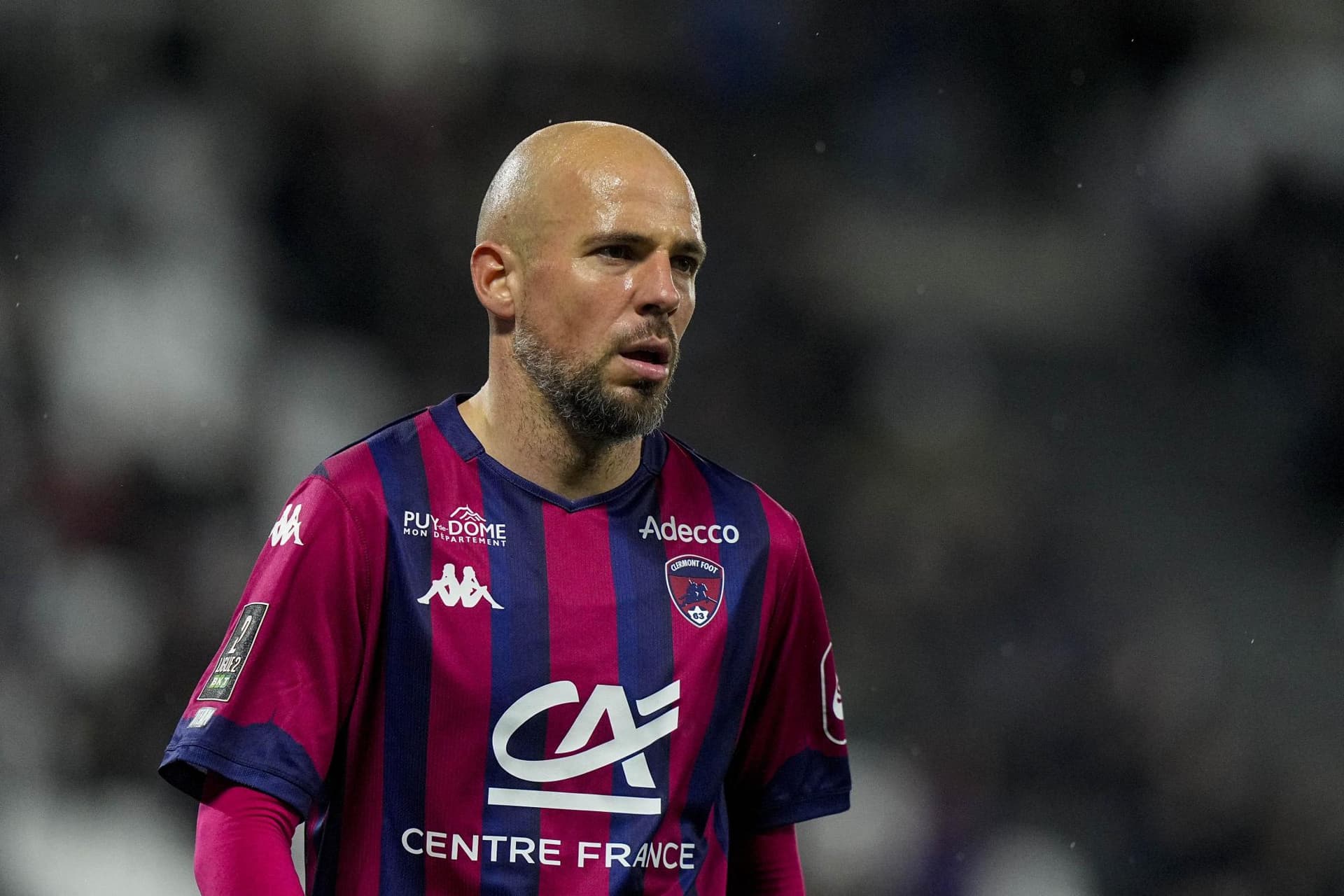 Clermont Midfielder Johan Gastien Announces Retirement
