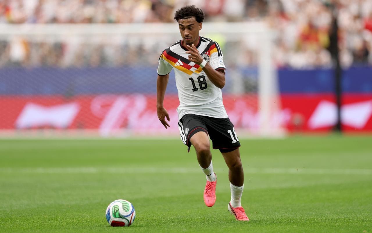 Bayern Munich Agree €55m Deal for Eintracht Frankfurt's Nathaniel Brown - Bundesliga