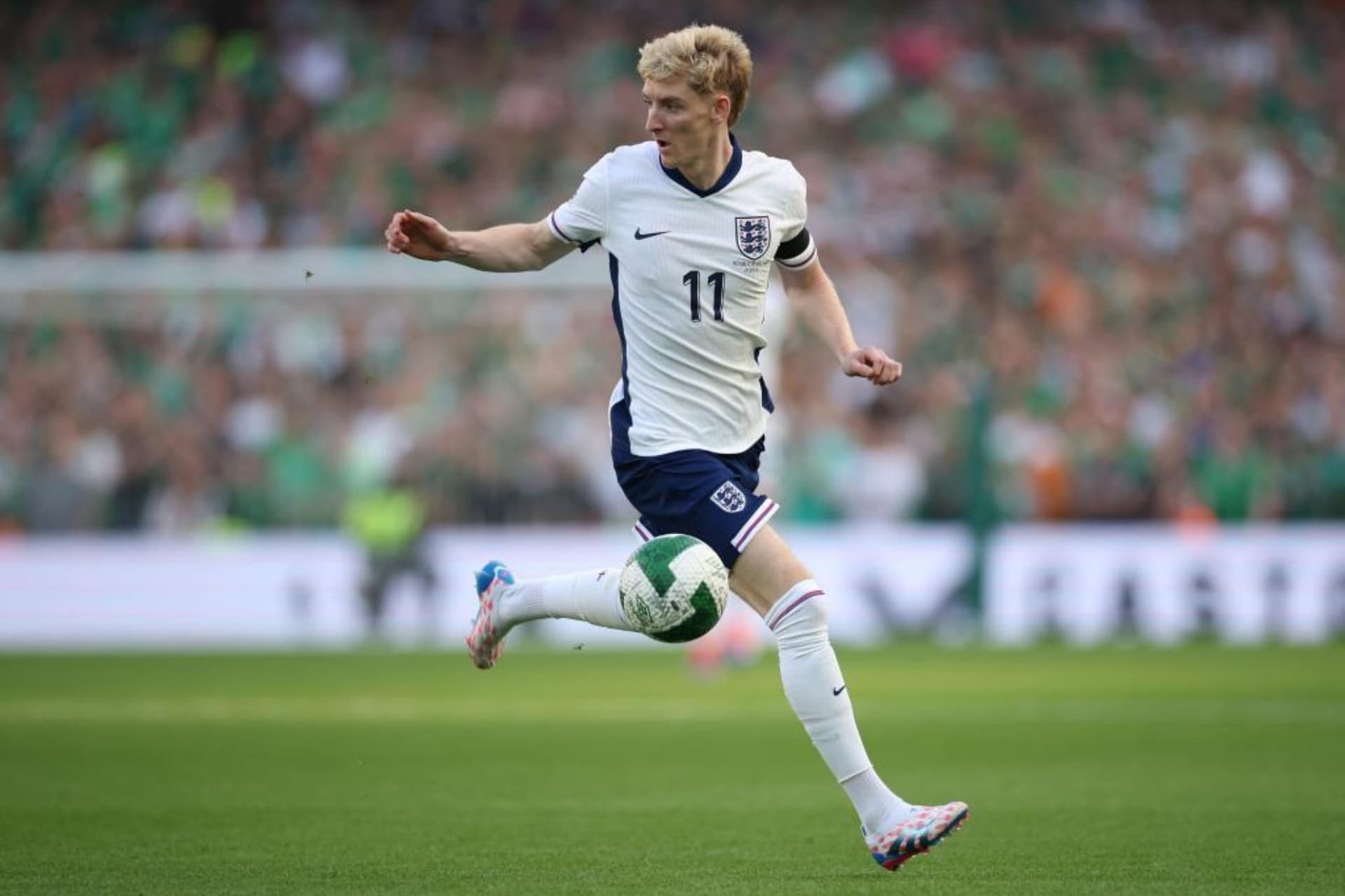 Barcelona consider Anthony Gordon as potential Raphinha alternative